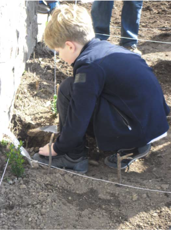 College Saint Pierre Uccle - Servites de Maries - La naissance du potager