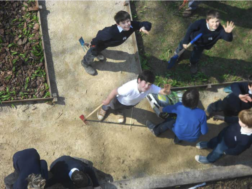 College Saint Pierre Uccle - Servites de Maries - La naissance du potager
